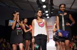 Model walk the ramp for Sannam Chopra Talent Box show at Lakme Fashion Week Day 2 on 4th Aug 2012 (1).JPG